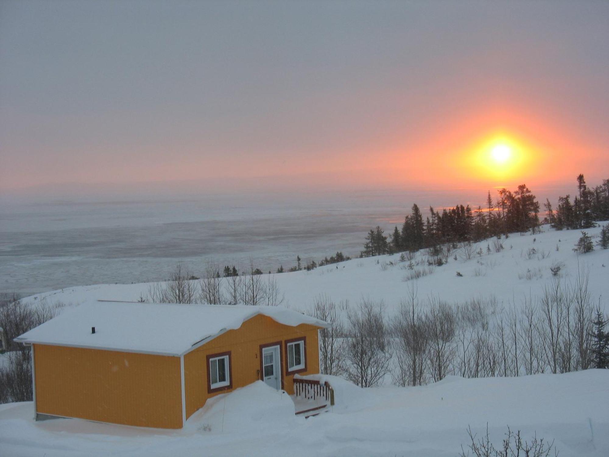 Les Chalets Au Bord De La Mer Les Escoumins Kültér fotó